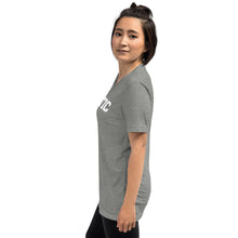 Load image into Gallery viewer, Quantic 北京 Tee (multiple colors available)
